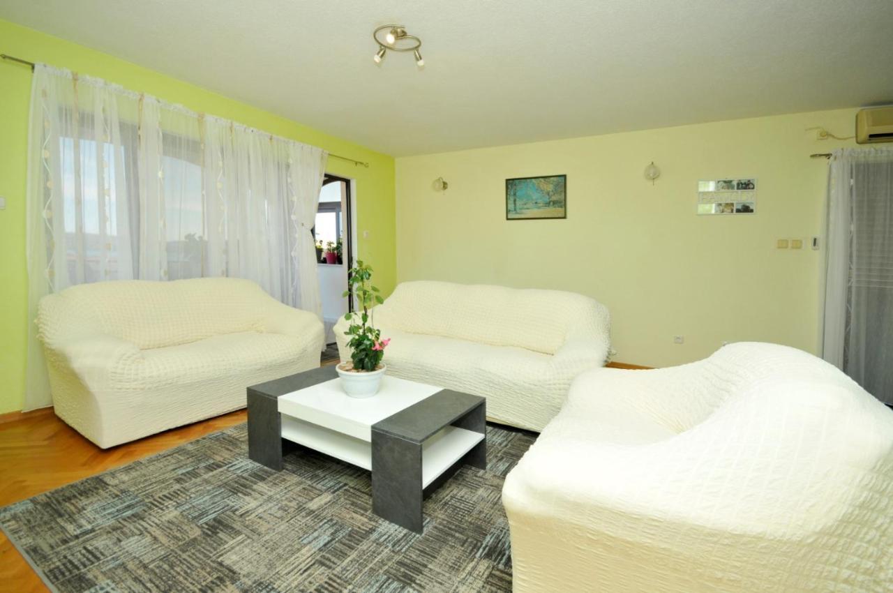 Roso Apartment With Sea View Traù Esterno foto